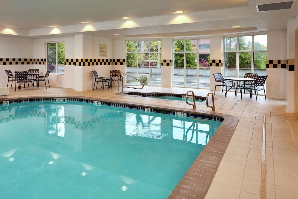 Hilton Garden Inn Portland Lake Oswego Eksteriør billede