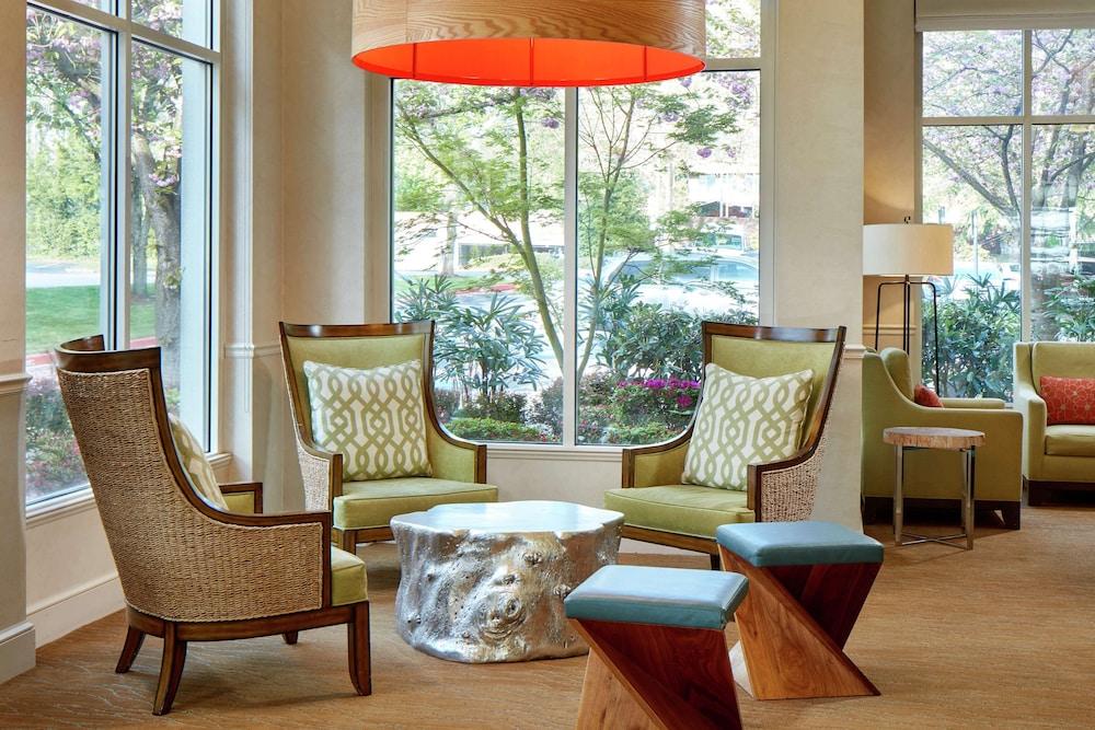 Hilton Garden Inn Portland Lake Oswego Eksteriør billede
