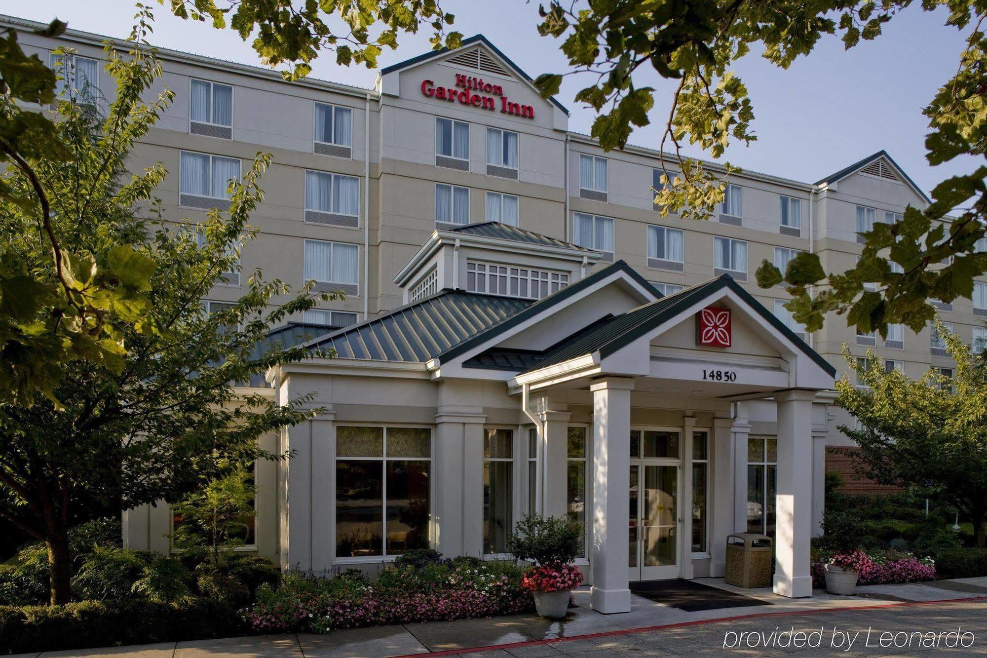 Hilton Garden Inn Portland Lake Oswego Eksteriør billede